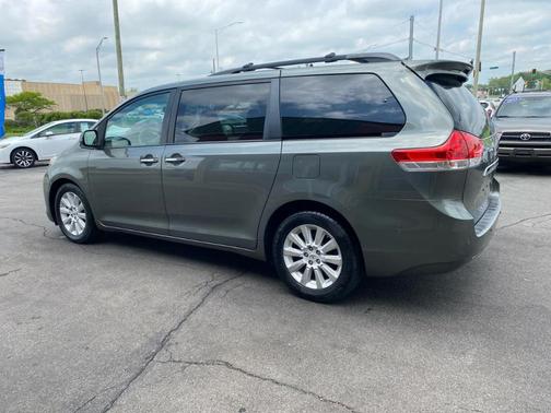 Green 2012 Toyota Sienna Limited