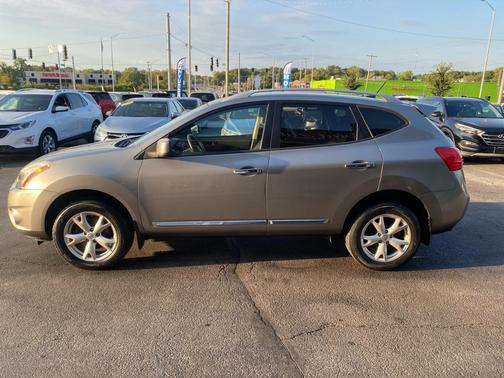 2011 Nissan Rogue SV