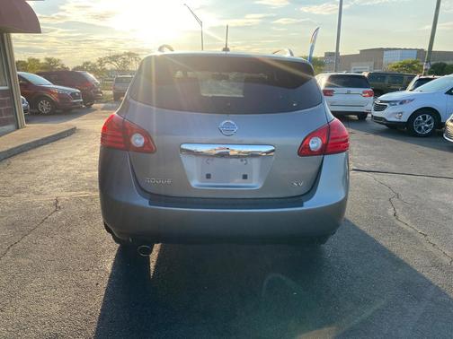 2011 Nissan Rogue SV