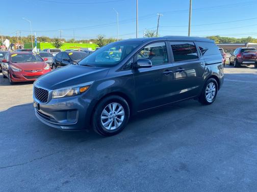 2016 Kia Sedona LX