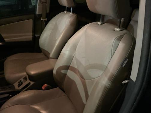 2011 Toyota RAV4 Limited