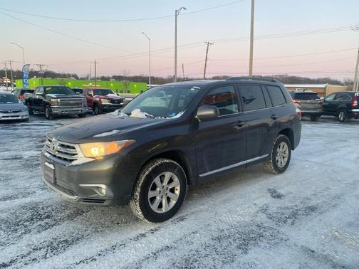 2012 Toyota Highlander SE