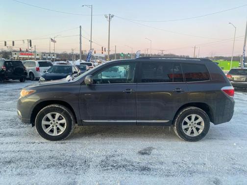 2012 Toyota Highlander SE