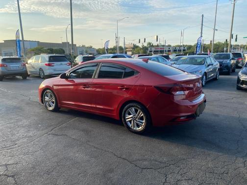 2020 Hyundai ELANTRA VALUE