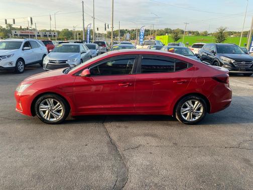2020 Hyundai ELANTRA VALUE