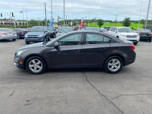 Gray 2016 Chevrolet Cruze Limited 1LT