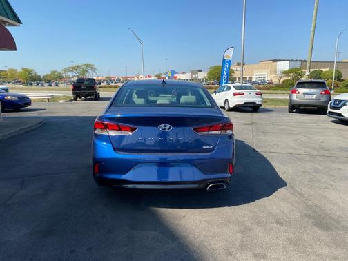2018 Hyundai SONATA Limited