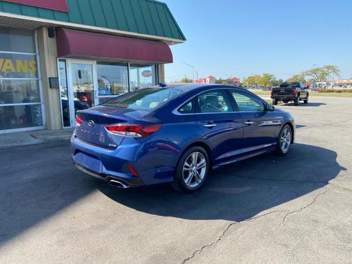 2018 Hyundai SONATA Limited