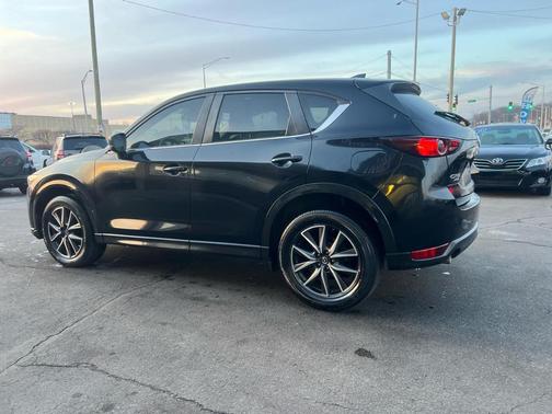 2021 Mazda CX-5 Carbon Edition