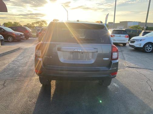 2016 Jeep Compass Latitude