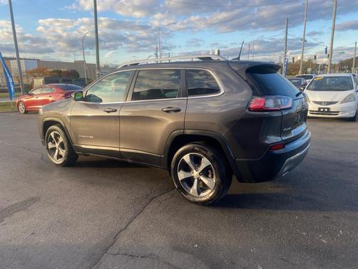 2019 Jeep Cherokee Limited 4WD