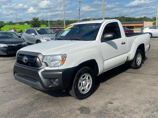 White 2014 Toyota Tacoma Base