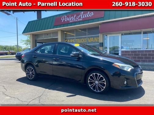 Black 2016 Toyota Corolla S Premium
