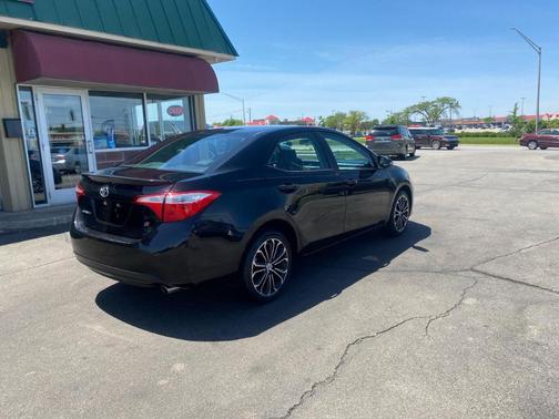 Black 2016 Toyota Corolla S Premium