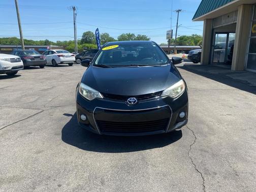 Black 2016 Toyota Corolla S Premium