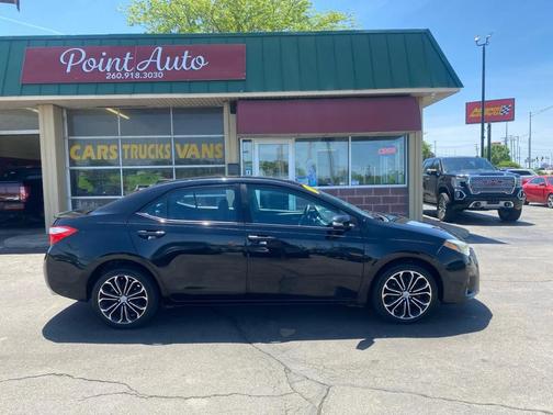 Black 2016 Toyota Corolla S Premium