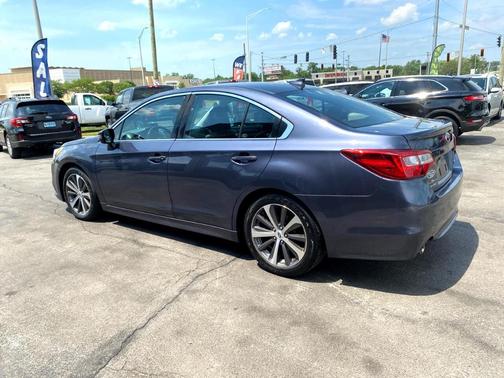 2017 Subaru Legacy 2.5i Limited
