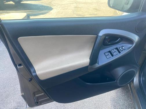 2012 Toyota RAV4 Base