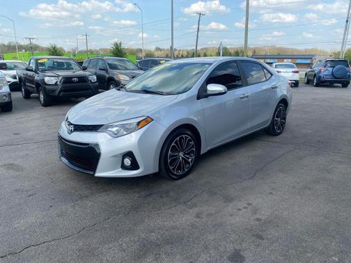 Silver 2014 Toyota Corolla S Premium