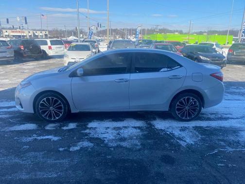 Silver 2014 Toyota Corolla S Premium