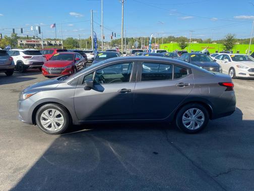 2020 Nissan Versa S
