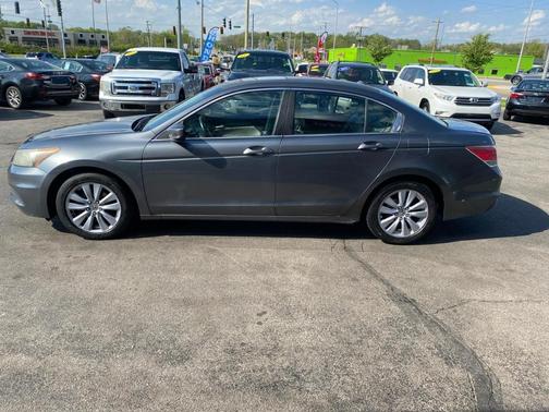 Gray 2011 Honda Accord EX-L