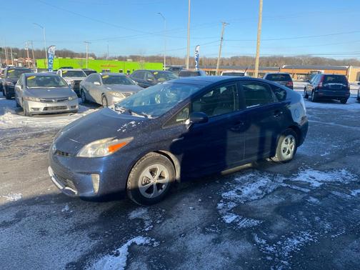 2013 Toyota Prius Three