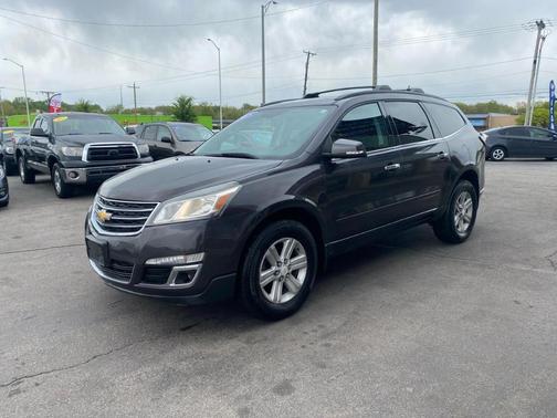 Gray 2015 Chevrolet Traverse 1LT