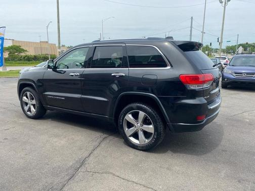 Black 2016 Jeep Grand Cherokee Limited