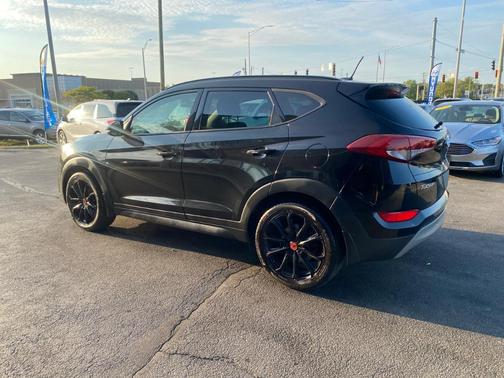 2017 Hyundai TUCSON Night