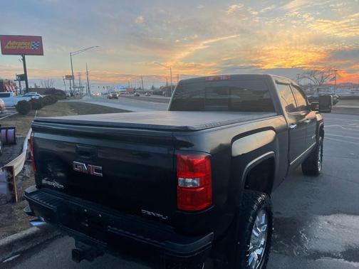 2016 GMC Sierra 2500 Denali