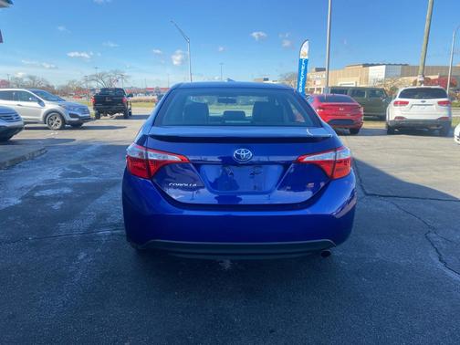 2015 Toyota Corolla S Plus