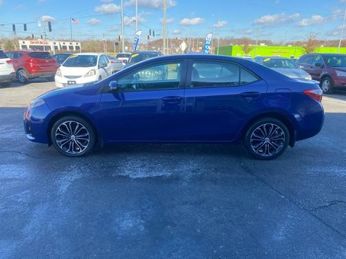 2015 Toyota Corolla S Plus