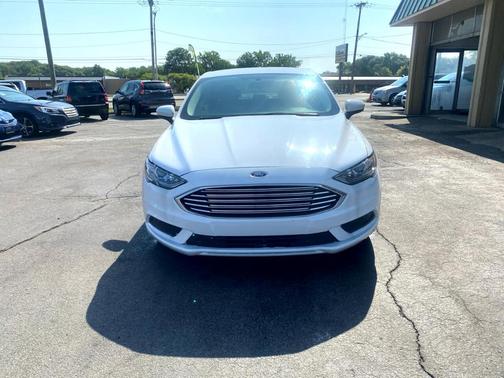 2018 Ford Fusion Hybrid SE