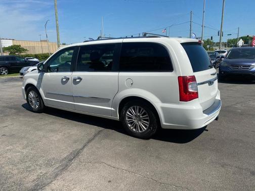 White 2012 Chrysler Town & Country Limited