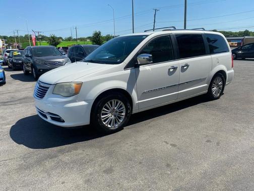 White 2012 Chrysler Town & Country Limited