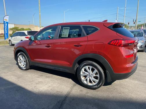2019 Hyundai TUCSON SE