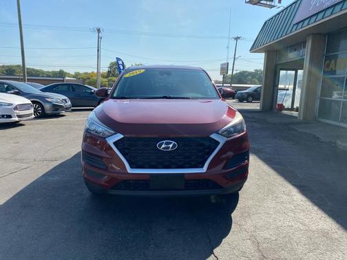 2019 Hyundai TUCSON SE
