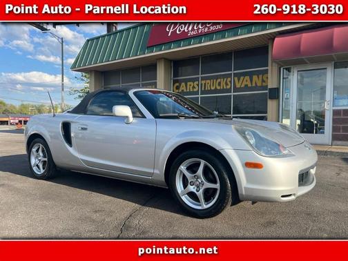 Silver 2002 Toyota MR2 Spyder