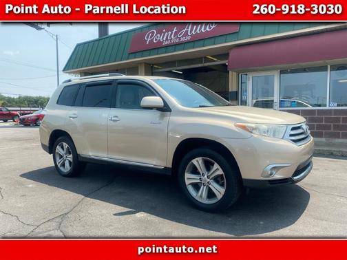 Tan 2012 Toyota Highlander Limited