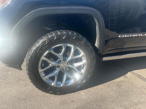 Black 2020 GMC Sierra 1500 Denali
