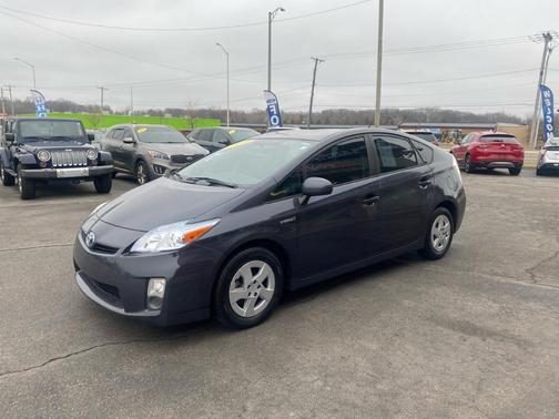 2010 Toyota Prius V