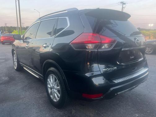 2018 Nissan Rogue S