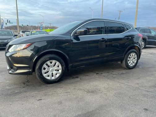 2019 Nissan Rogue Sport S