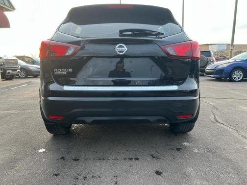 2019 Nissan Rogue Sport S