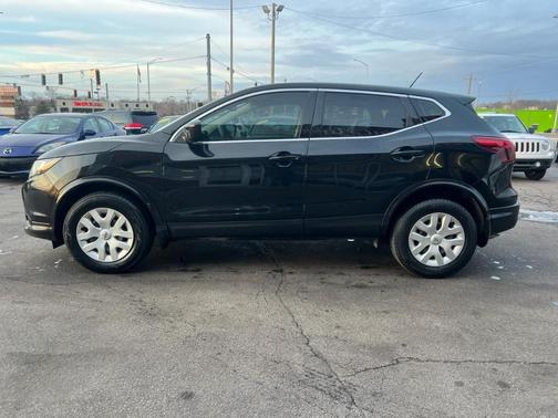 2019 Nissan Rogue Sport S