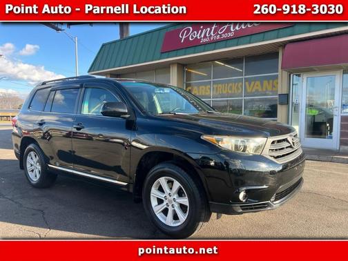 Black 2012 Toyota Highlander SE