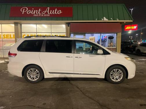 2011 Toyota Sienna Limited