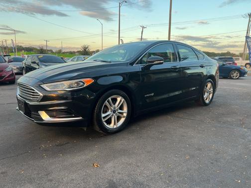 2018 Ford Fusion Hybrid SE