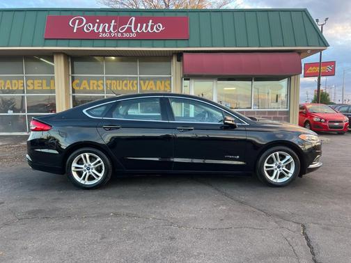 2018 Ford Fusion Hybrid SE